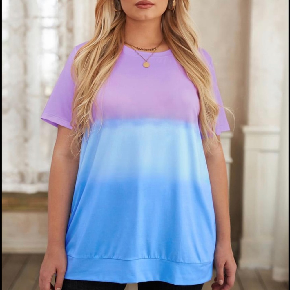 Super cute color block tee 2x/3x/4x